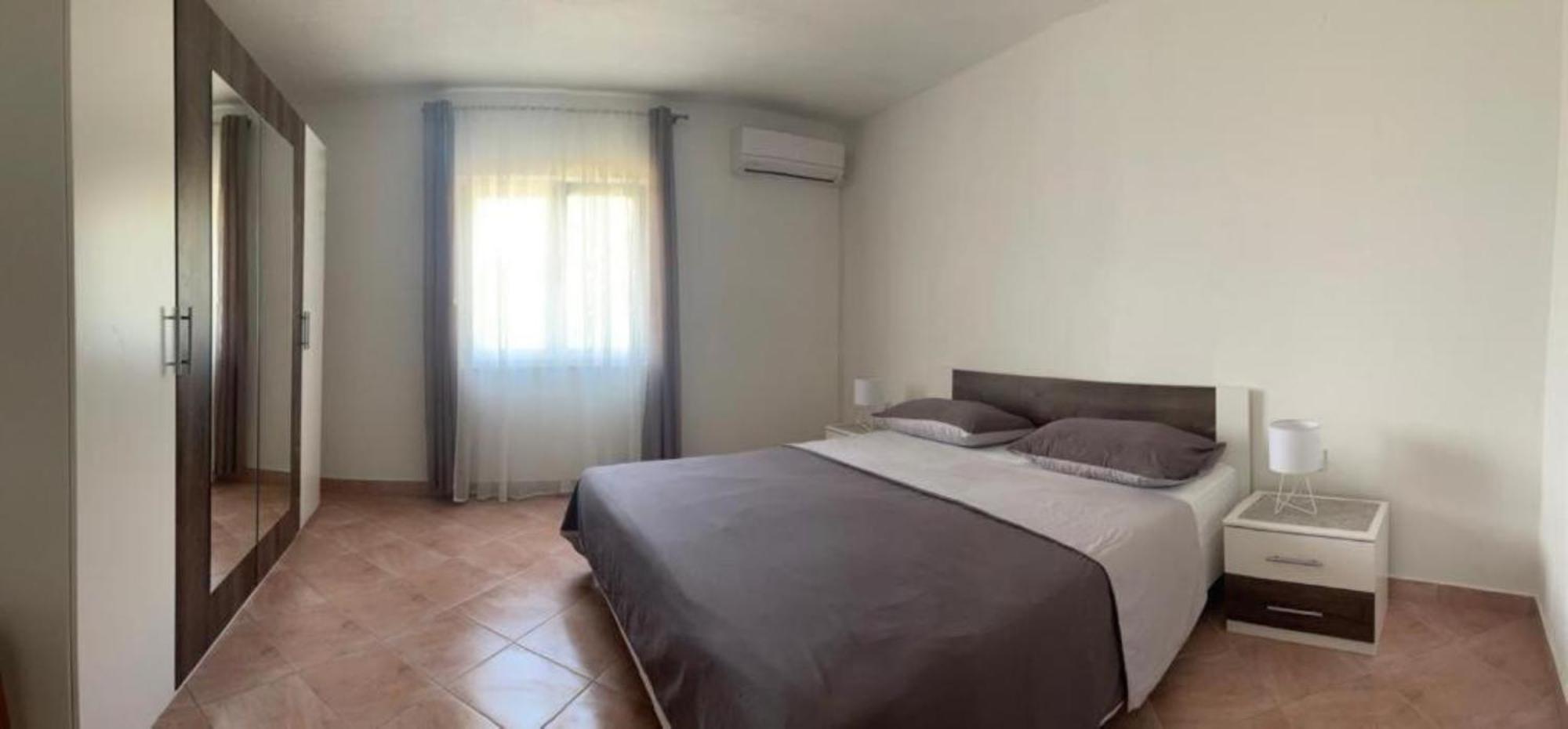 Holiday Home Ante With Beautiful Private Garden Nadin Extérieur photo